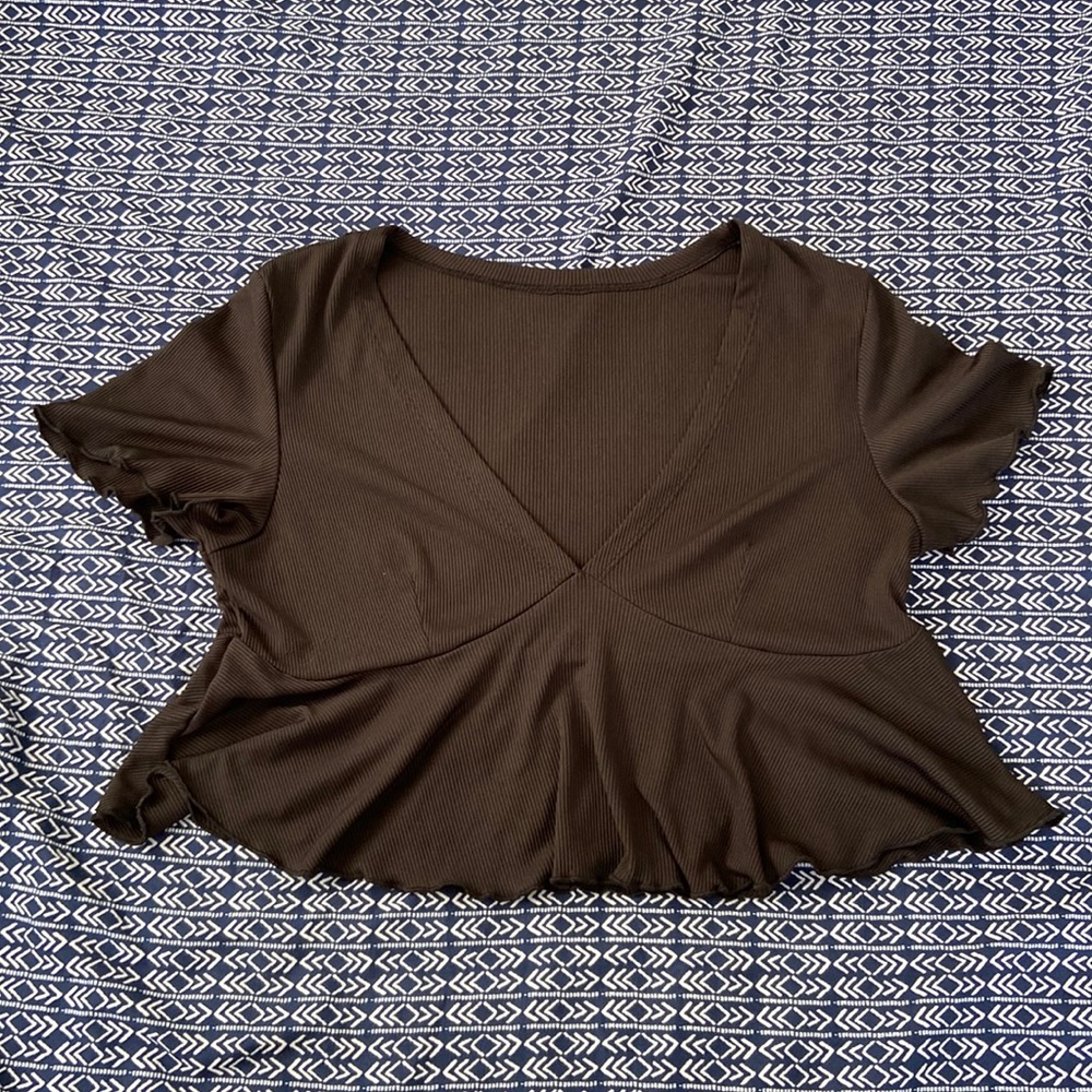 black flowy top